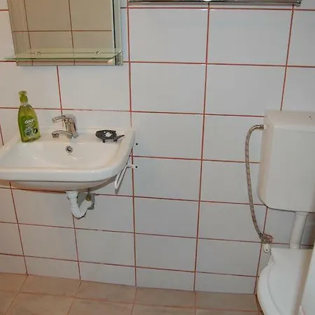 Privatunterkunft Casa Cu Castan