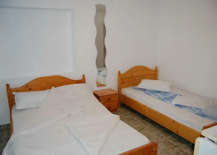 Casa Cu Castan Homestay